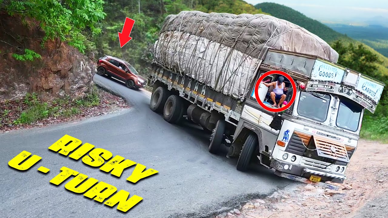 U-Turn : Driving Skills Are Definitely Required Here | Lorry Videos | Truck Videos | Trucks In Mud