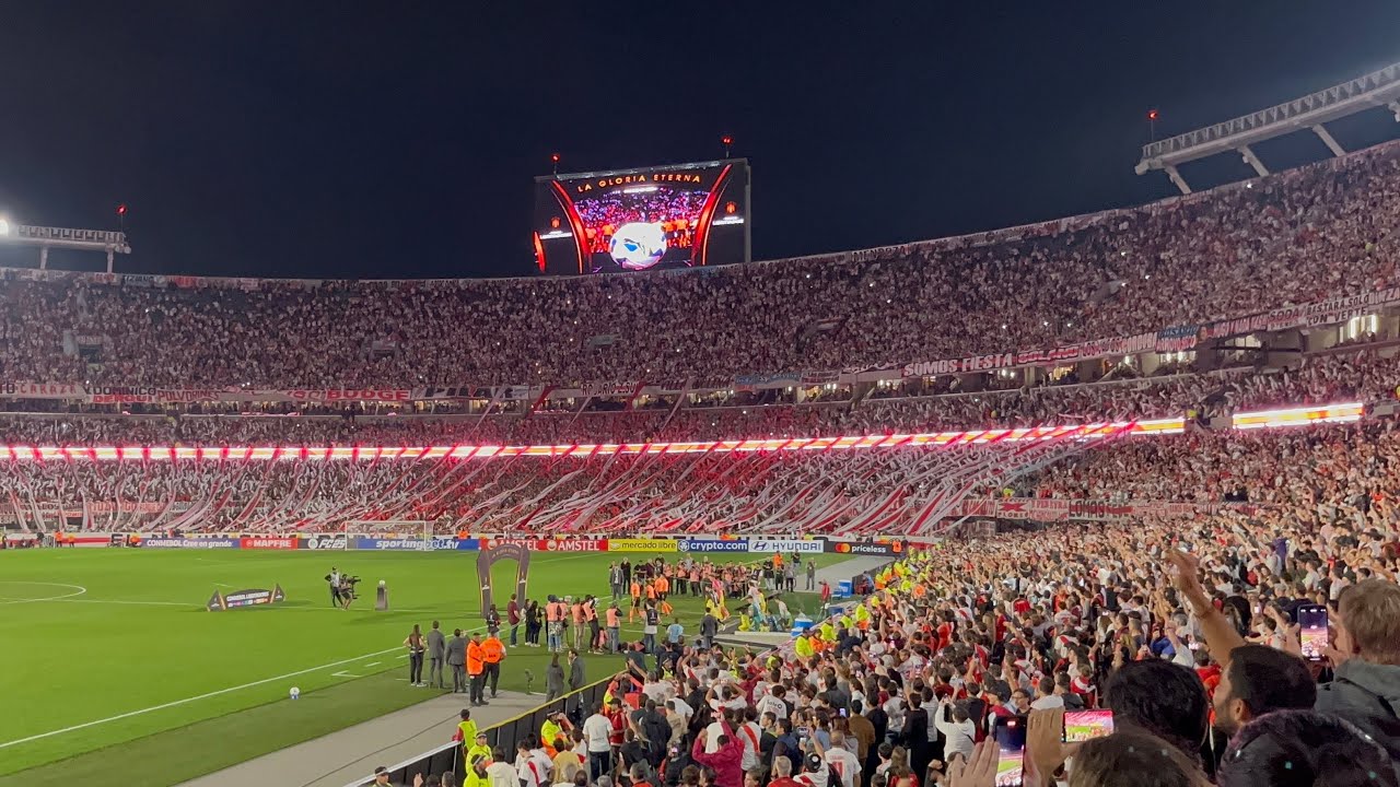 RIVER PLATE! El Más Convocante Del Fútbol Mundial!