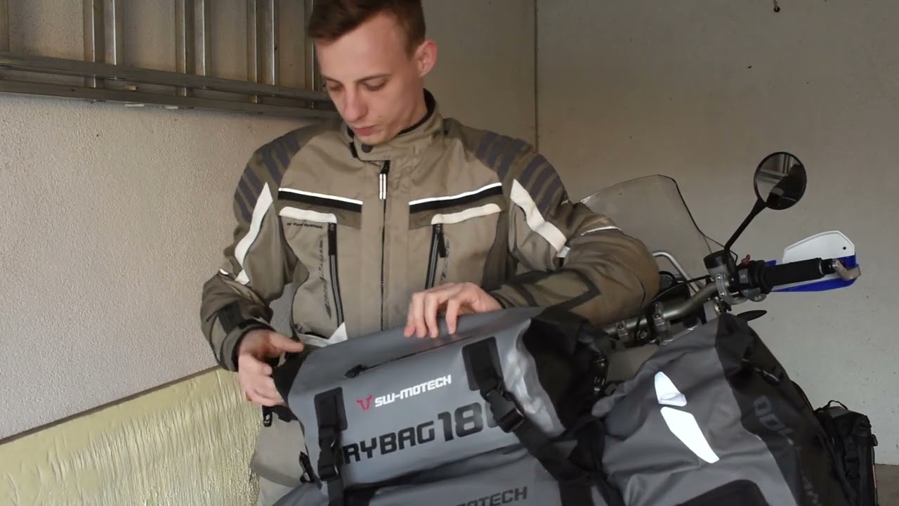 - BMW R1200 GS K25 - SW-Motech Drybag 180