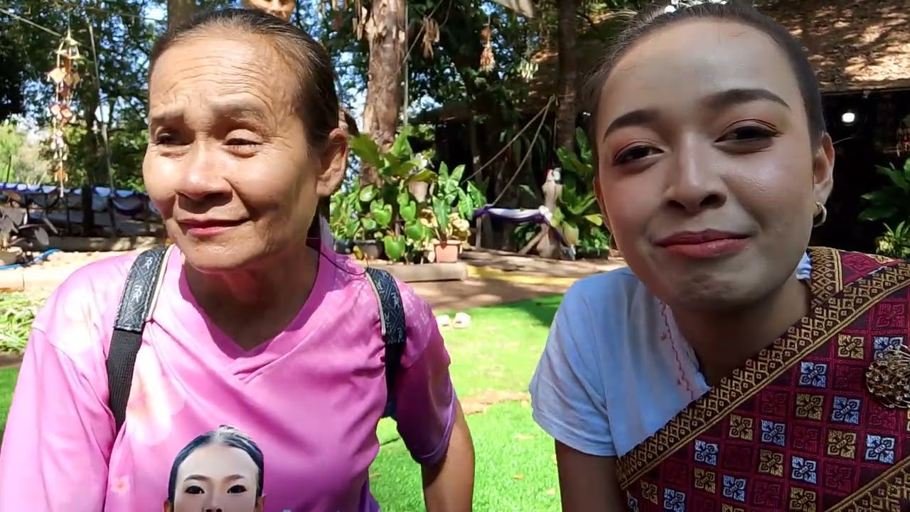 ร่วมงานมุทิตาจิตหลวงพ่อตุ้มปรารถนาธิดาลาว