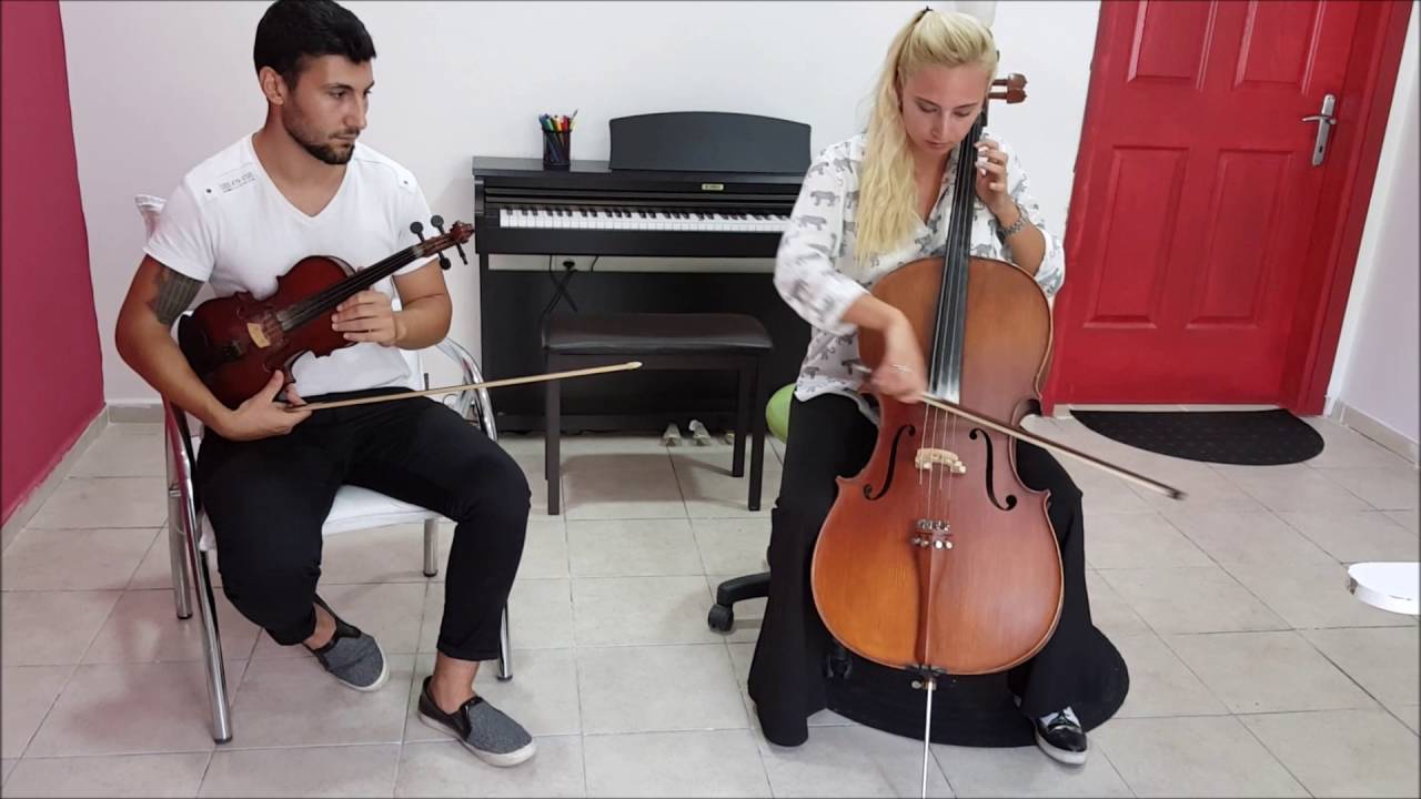 Çello ve Keman Arasındaki Farklar Nedir?