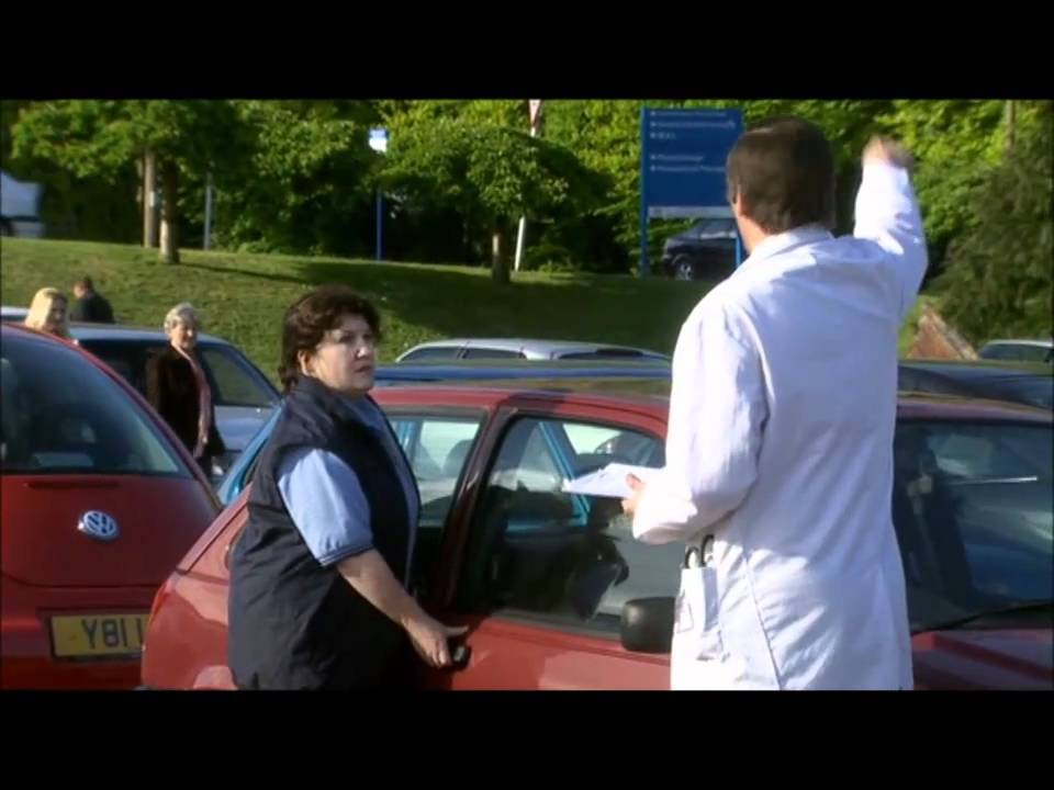 Green Wing radiologist in the car park - 1