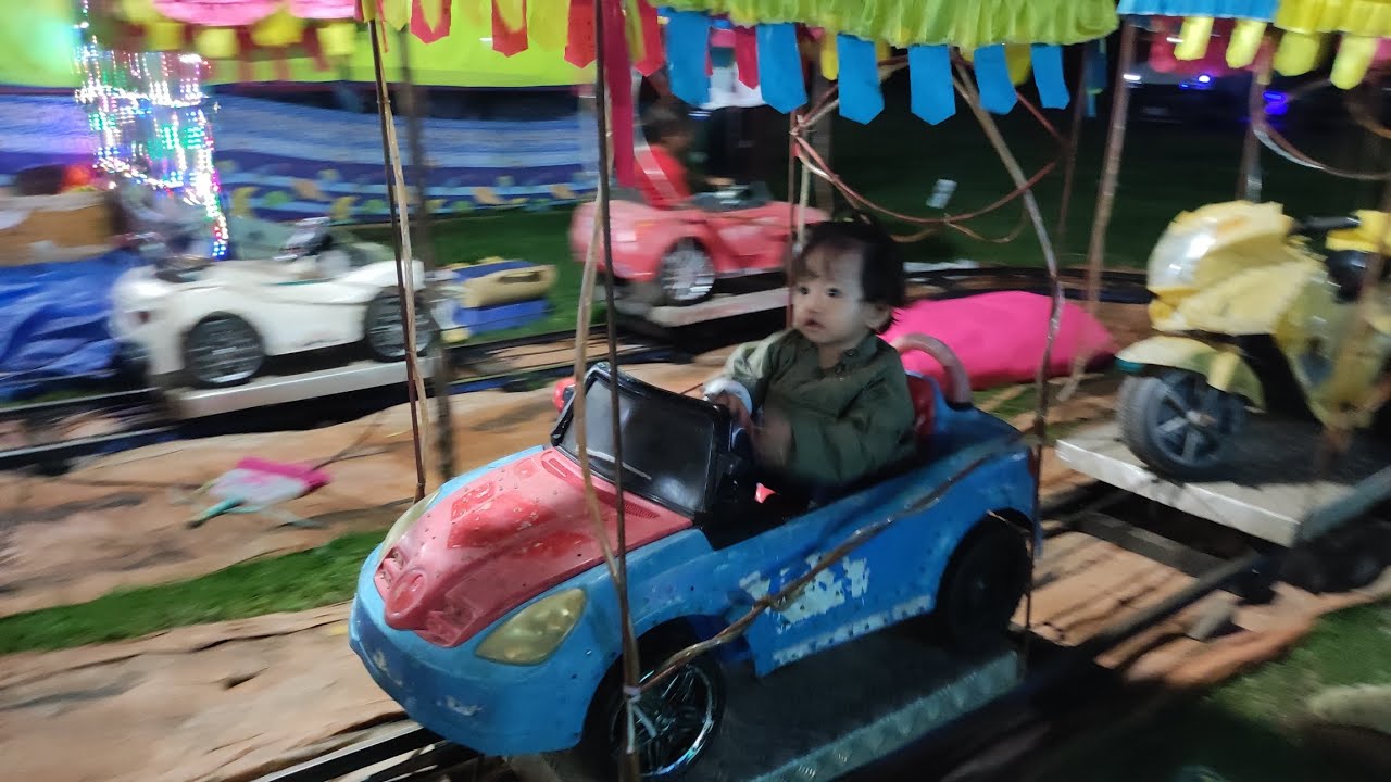 Main di Pasar Malam Beteleme