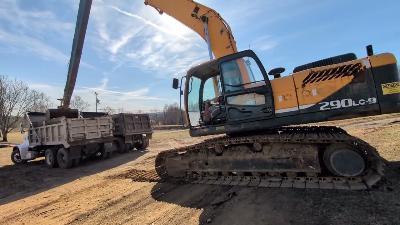 Cleaning the dumpbed 