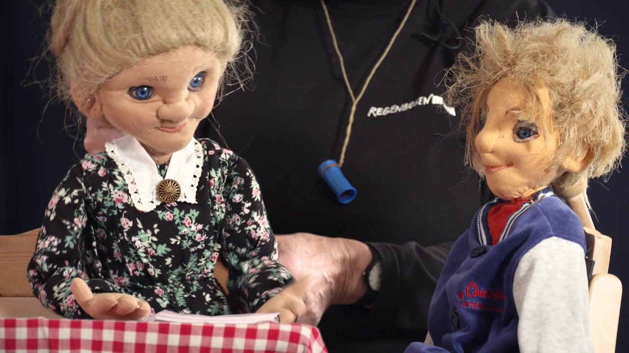 Puppentheater Kinder Puppenspiel Peter und das Stromfresserchen Energien sparen im Haushalt