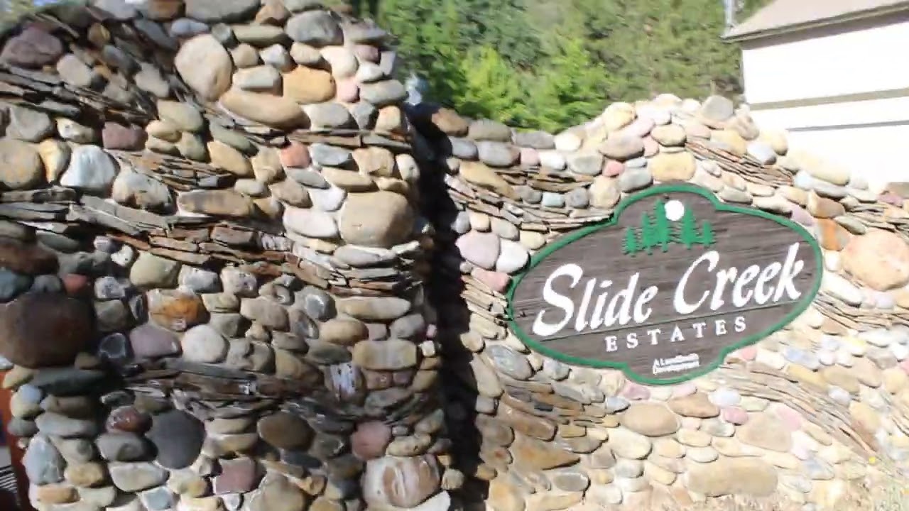 Outstanding River Rock Wall