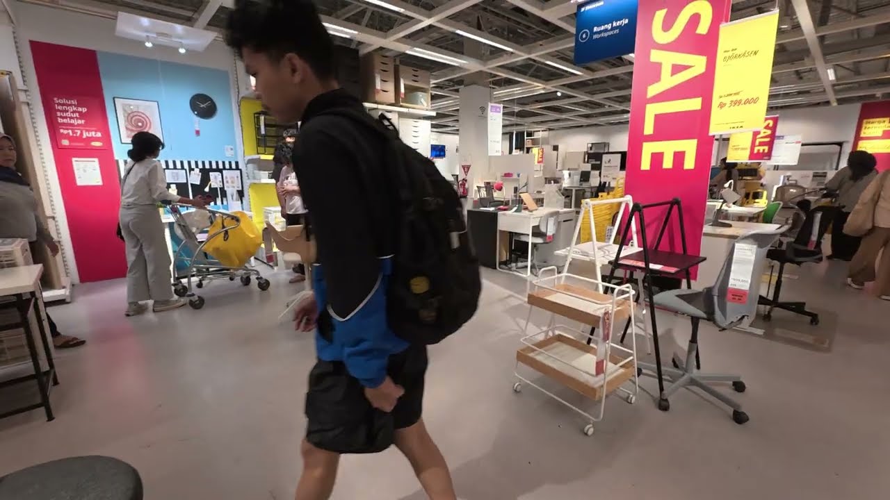 strolling through IKEA | POV Content (video by Handi)