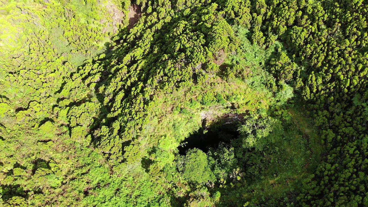 Algar do Carv&atilde;o - Mavic Air