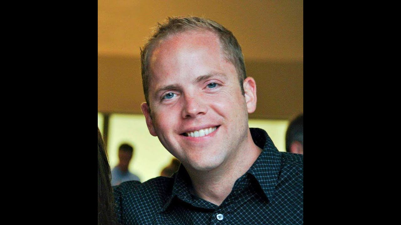 Vote for Stephen for 2014 Military Spouse of the Year