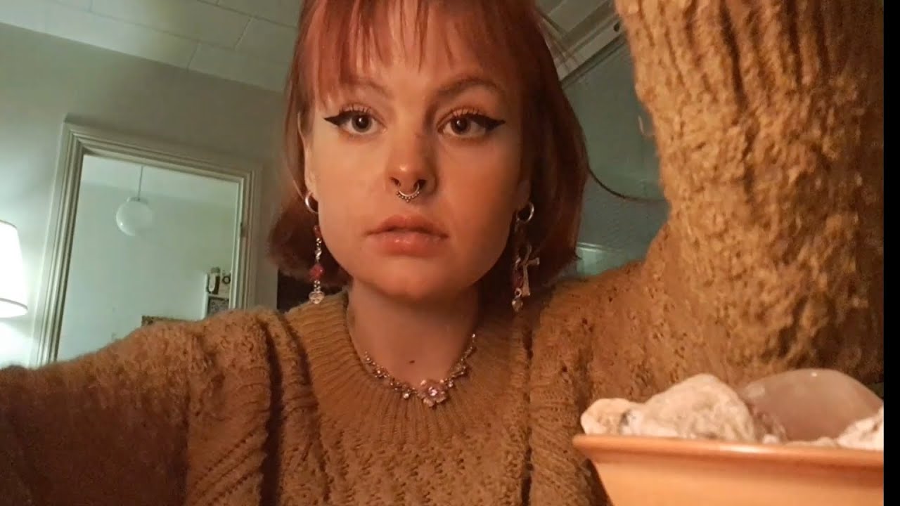 asmr Suomi lofi silitän, leikkaan sun hiukset ja meikkaan sua. luen mun kauppalistaa