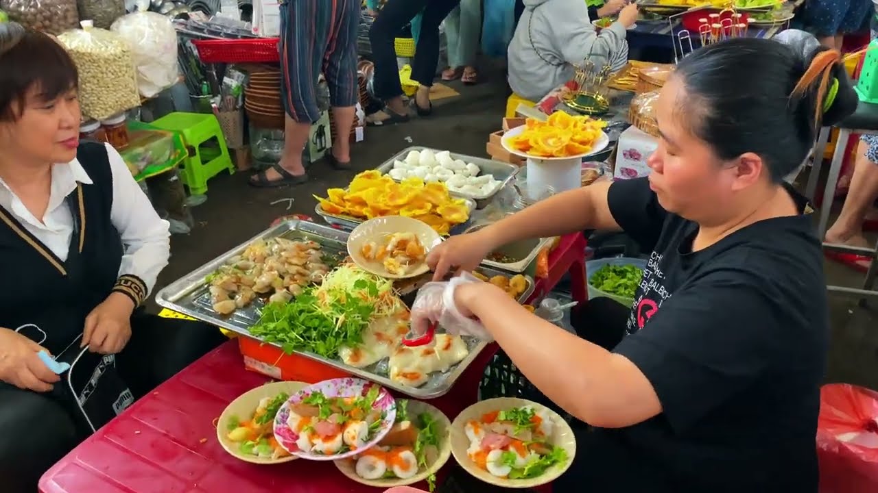 Amazing Vietnamese Street Food in Da Nang Market (Chợ Cồn) 🇻🇳 🍜🥘🥗
