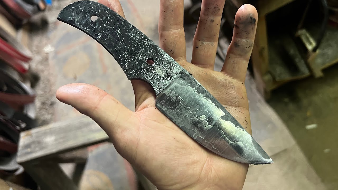 Forging Low Layer Damascus Drop Point Hunter.