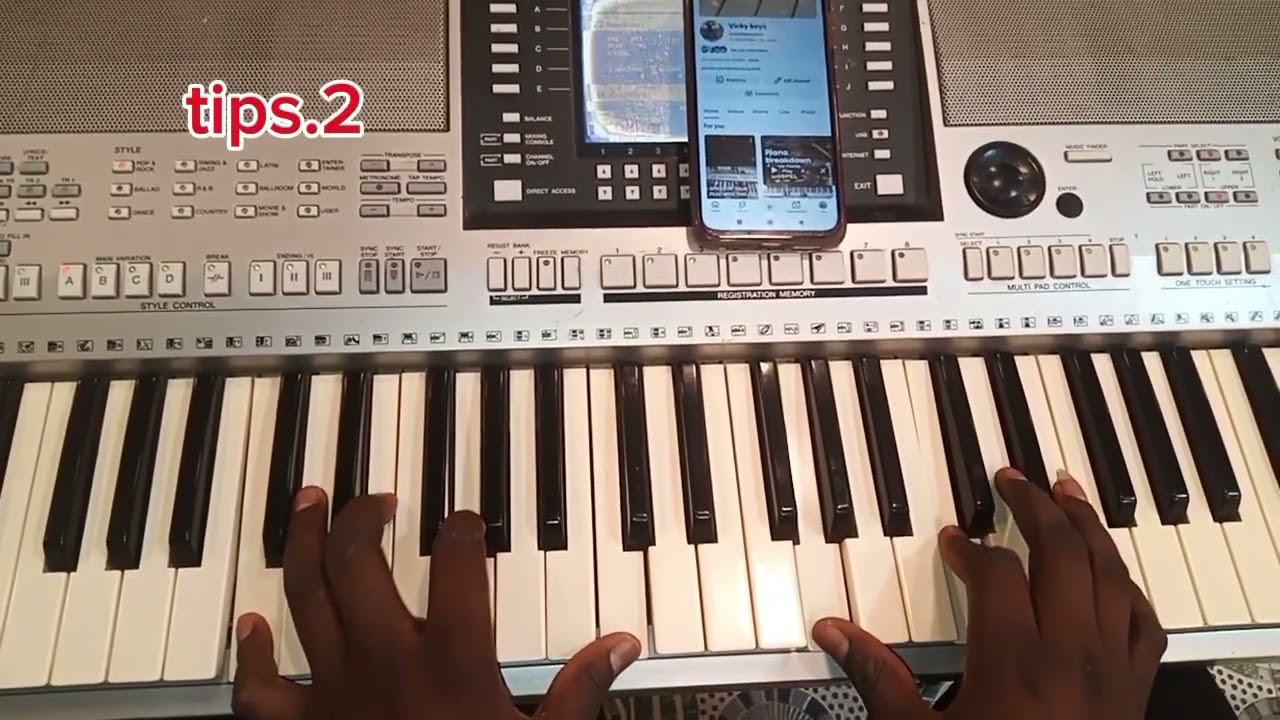 GOSPEL PIANO BREAKDOWN| USE THIS TIPS TO  SOUND GOOD| PIANO LESSON FOR BEGINNERS 