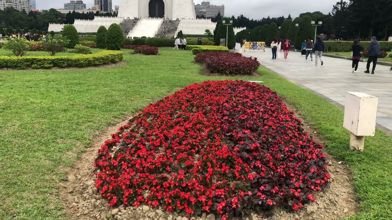Chiang-kai Shek Memorial hall🥰 nakapasyal ulit after a year😊