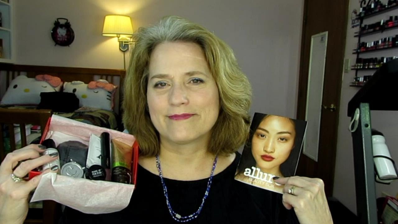 Unboxing ~ Allure ~ March 2016  #allurebeautybox  @Allure_magazine