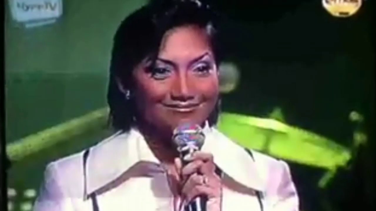 Ziana Zain Medley - Kekal, Anggapanmu, Madah Berhelah, Korban Cinta & Tiada Kepastian 1999