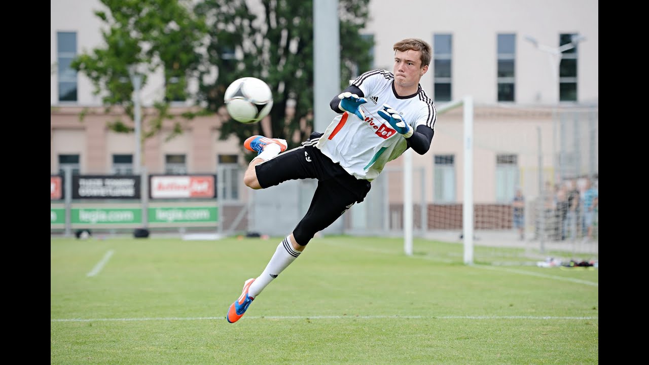 Akademia Techniki - Jakub Szumski część 1