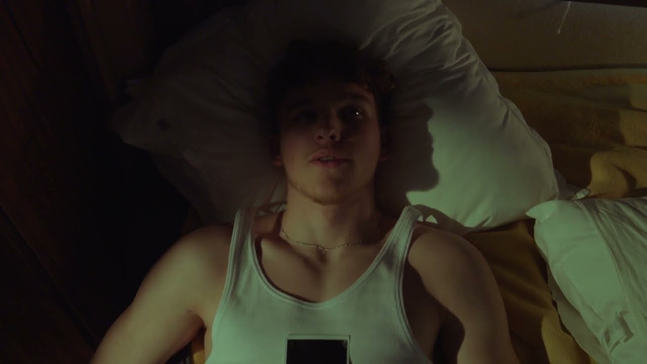 CARAVANE - CLIP CONTEMPLATIF