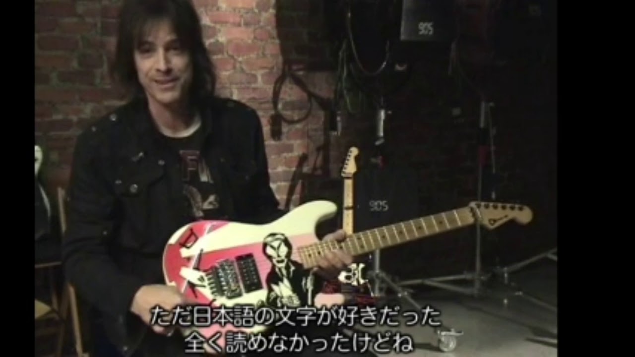 Warren Demartini talks about his Charvel