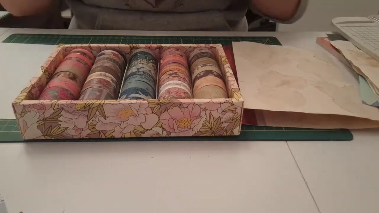 Binding my Second Scrapbook into an accordeon - Start of a Scrapbook