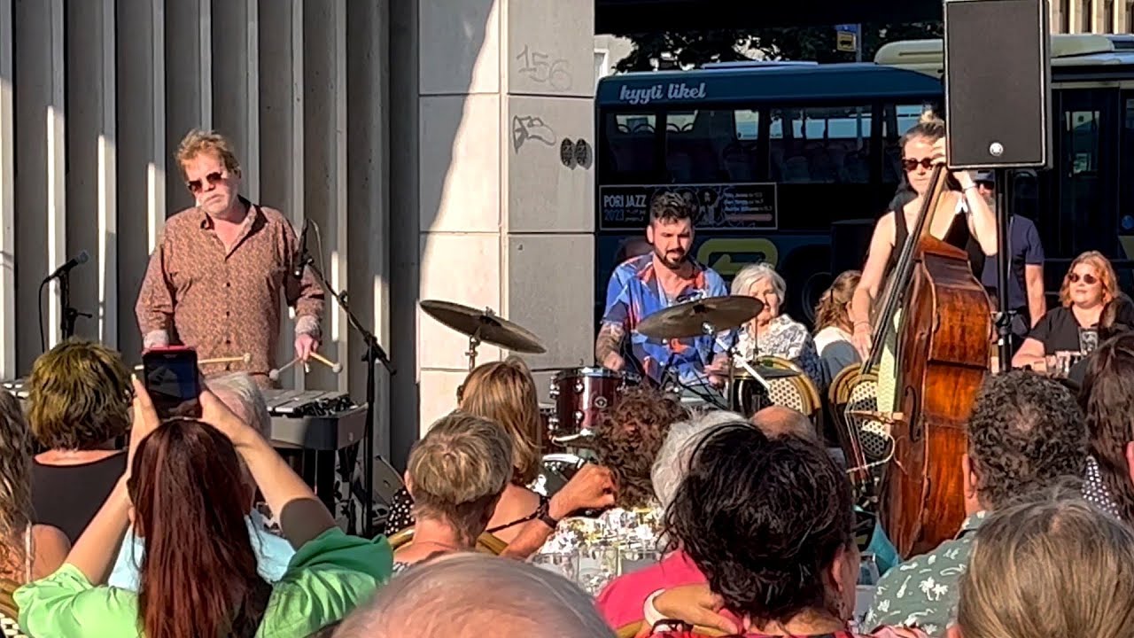 Severi Pyysalo Trio LIVE - What Is This Thing Called Love