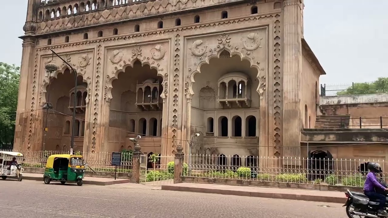 Visit to Chota Imambara and Bara Imambara!