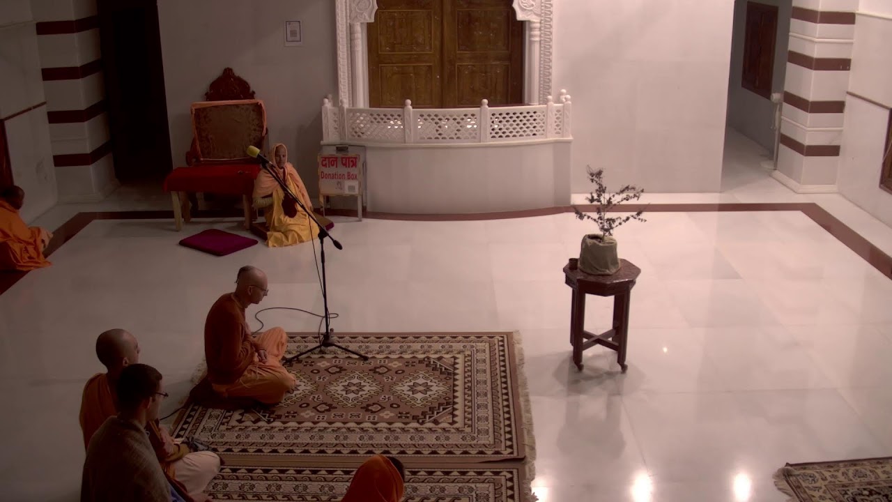 LIVE ISKCON Govardhan || Maṅgala Ārati 
 24-02-2026