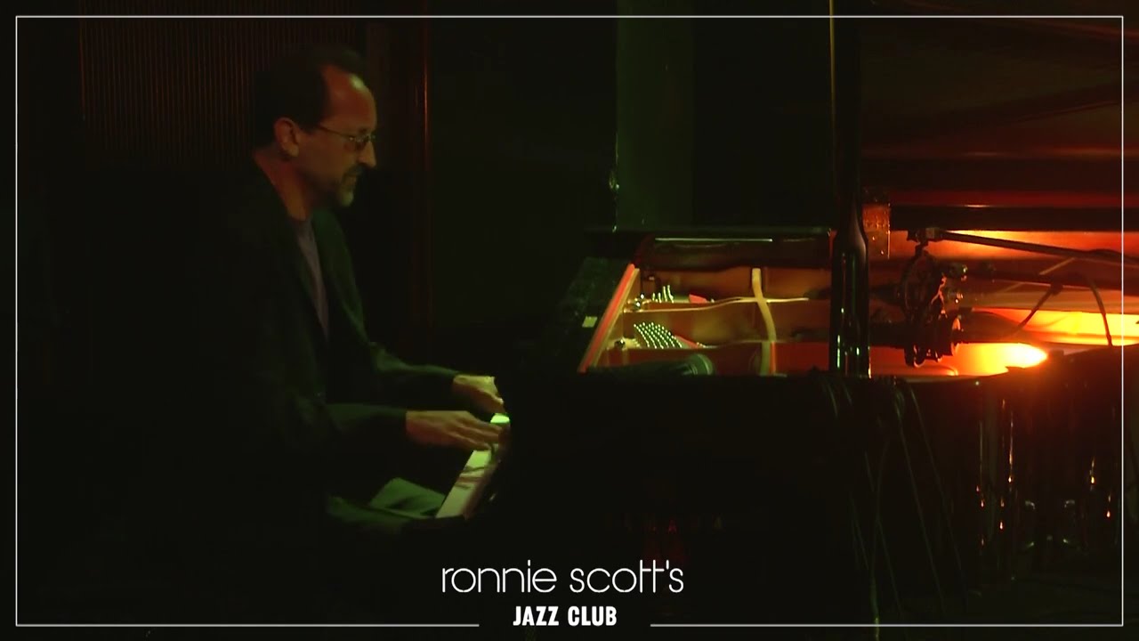 Jeremy Ledbetter Trio – Flight | Live at Ronnie Scott’s Jazz Club, London