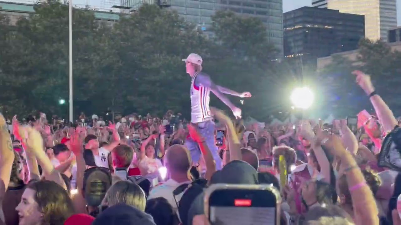 MGK DAY 2025 Starman