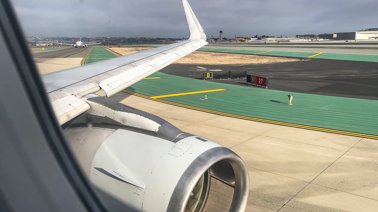American Airlines A321 taxi and takeoff from SAN (San Diego)