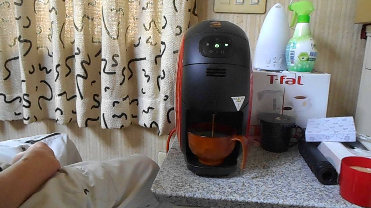 ネスカフェバリスタのボタンを押す！