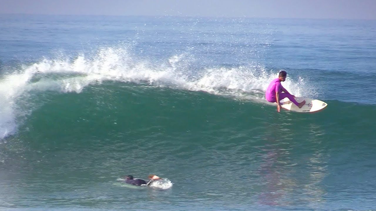Lowers is FIRING and Kalani Robb surfs 90's board !!!