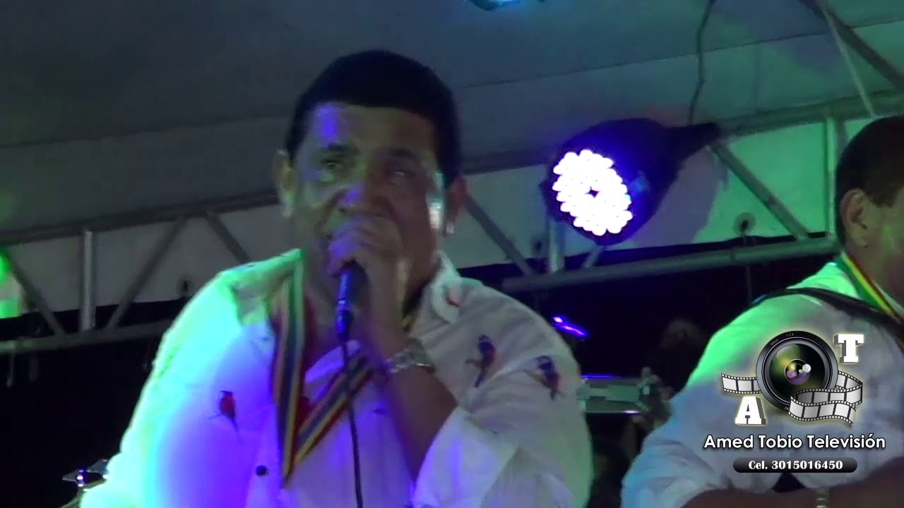 ESTA CANCION POCO LA CANTA PONCHO ZULETA Y EMILIANITO LA HERENCIA
