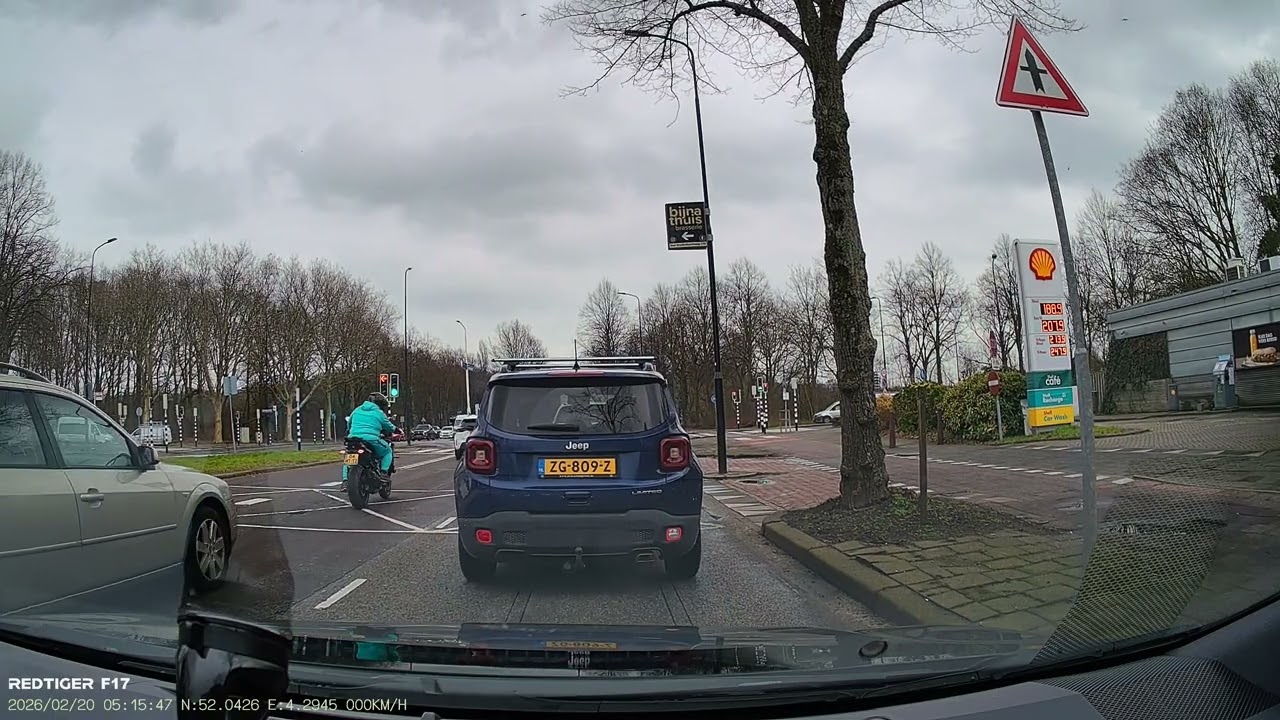 Rijles bijna gebotst..