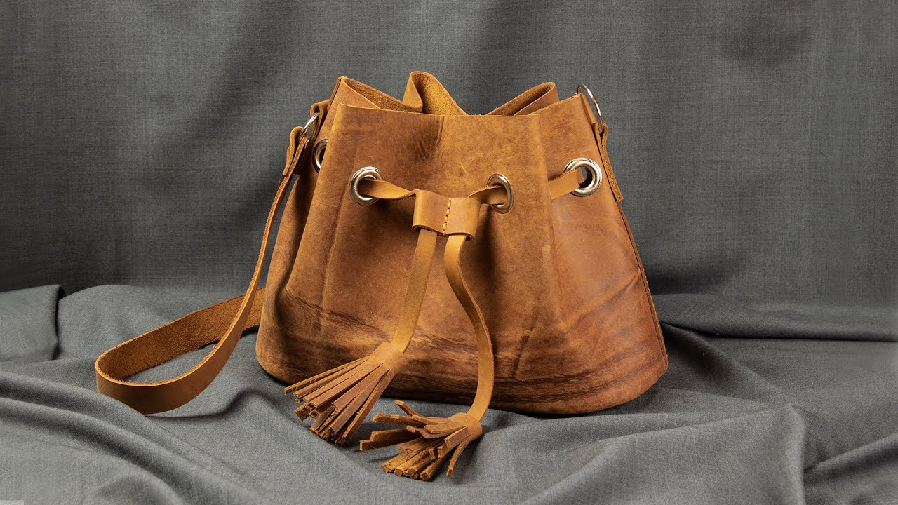 Сумка из кожи своими руками. Простая кожаная сумка / Leather bucket bag handemade DIY + pattern