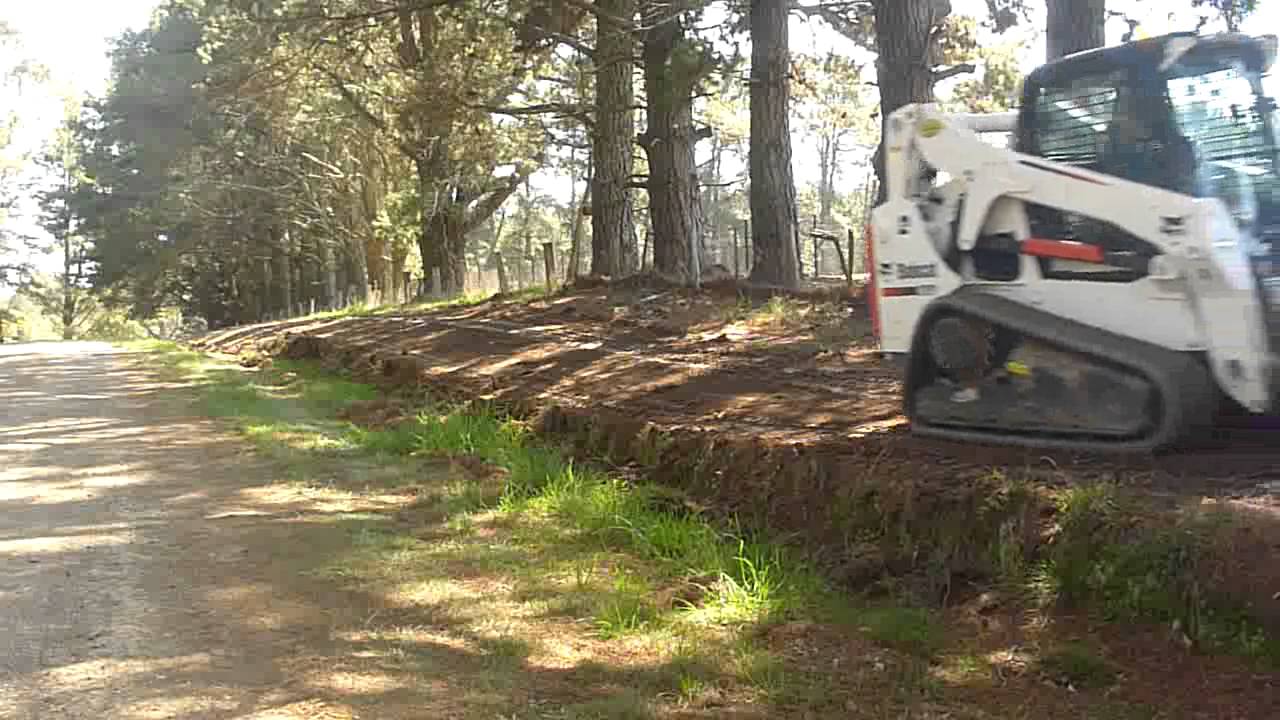Bobcat t650 grading bank.