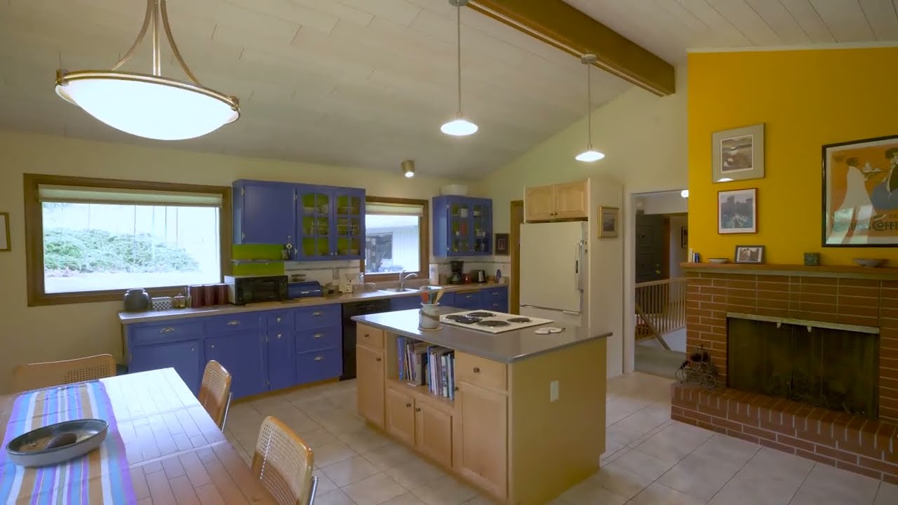 8803 E 44th Ave, Spokane Valley - Presented by Becky Ruark