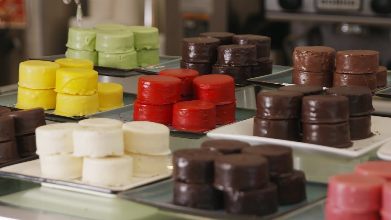 Ring Ding Bar | Delish