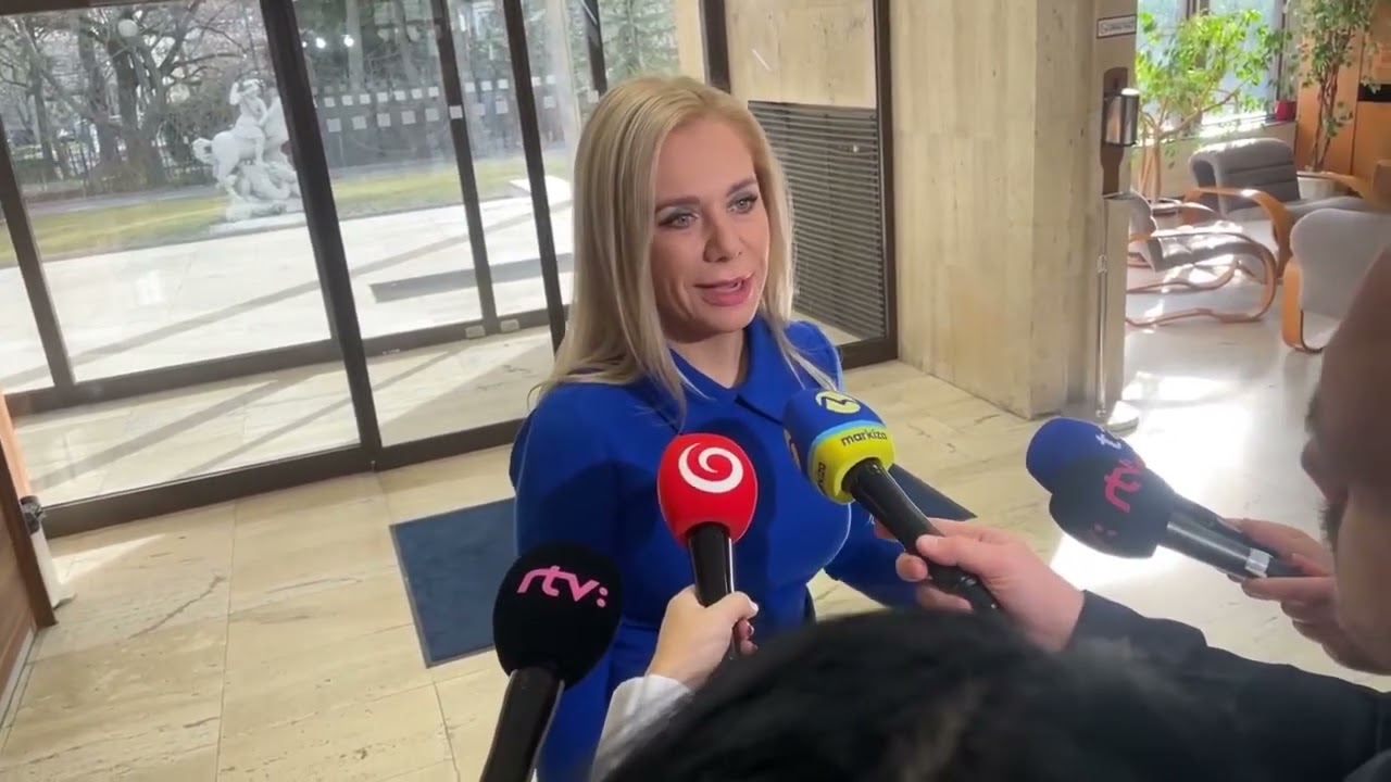 🔴 Ministerka hospodárstva Denisa Saková pred rokovaním vlády | Aktuality