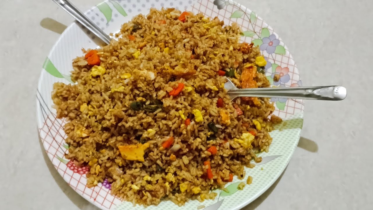 Yummy yummy egg fried rice 😋#eggfriedriceintelugu #eggfriedricerecipe #viralvideo 