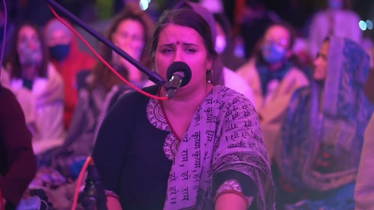 Nadiya Mani // FoHN 2021 // Day 1 Kirtan 15