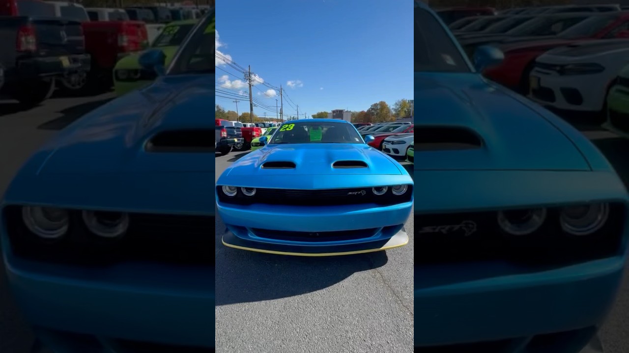 Dodge Challenger Hellcat 2023 года в цвете B5 Blue с пробегом 57 миль! Доступен в Performance CDJ...