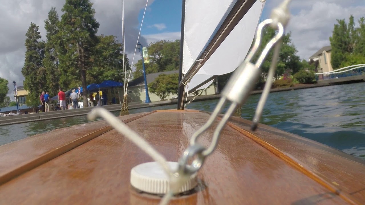 Vintage Star 45  RC sailboat