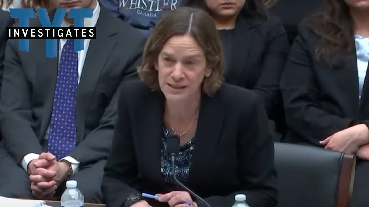 Watch This Professor PERFECTLY Rebuke Trump's Attack On Birthright Citizenship