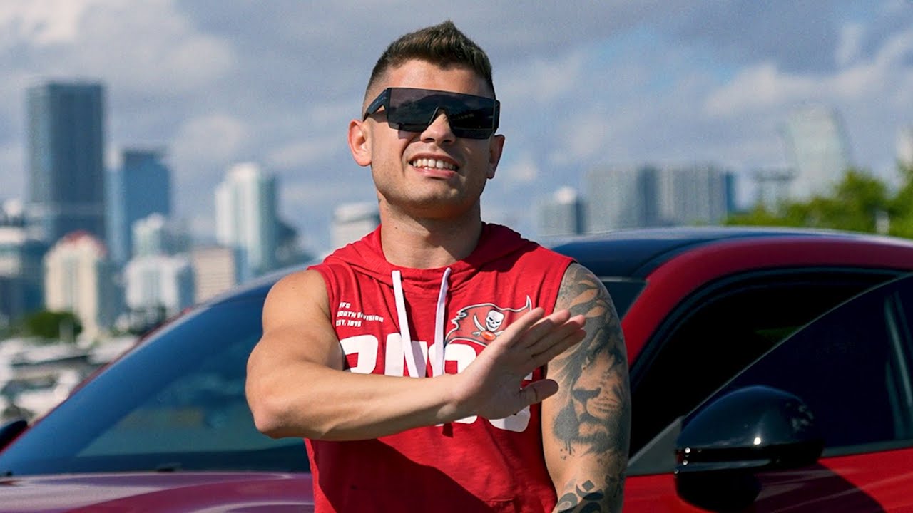 UNFIELD - Nincsen bennem f&eacute;k (Official Music Video)