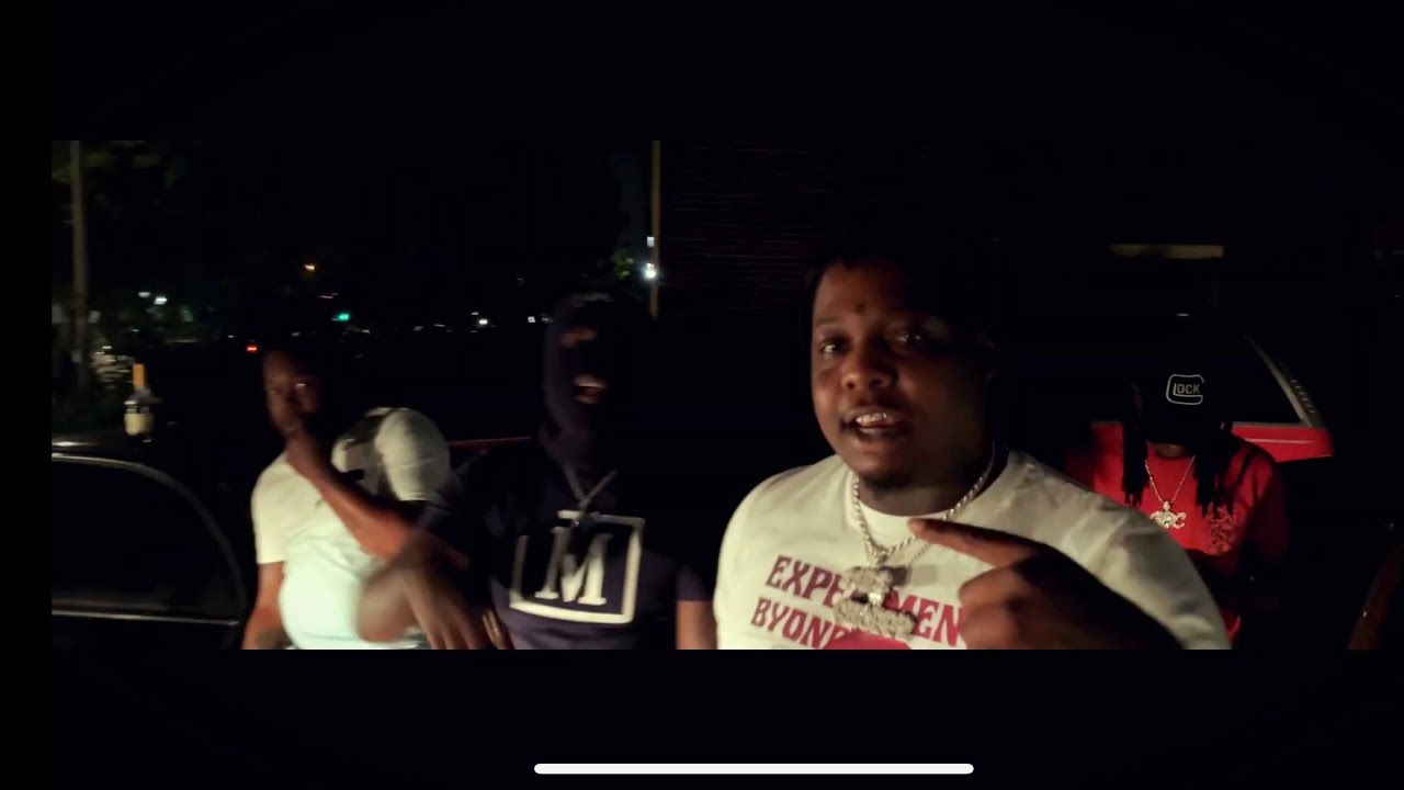 Rihanna ft. Gwapo Chapo - Black Aladdin (Official Music Video)