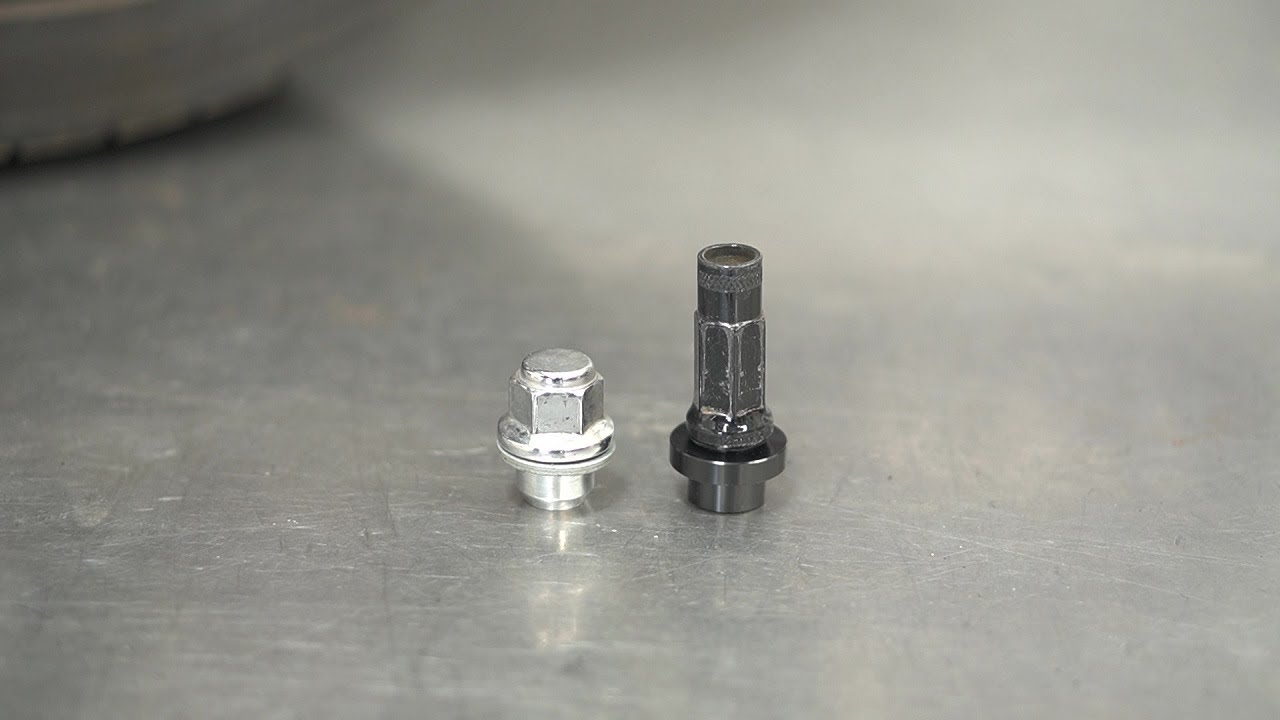 Gktech Z34 370z Lug Nut Adapters - Install