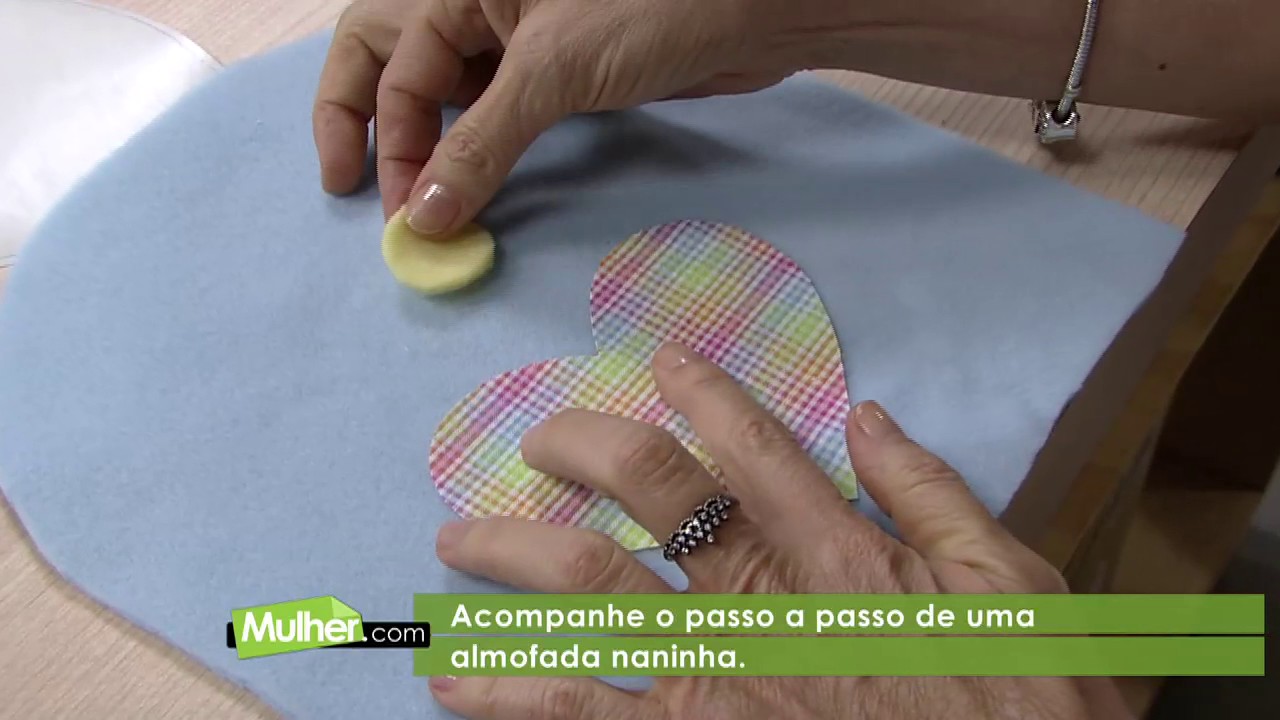 Almofada Naninha por Rosana Pardo - 06/04/2017 - Mulher.com - P1