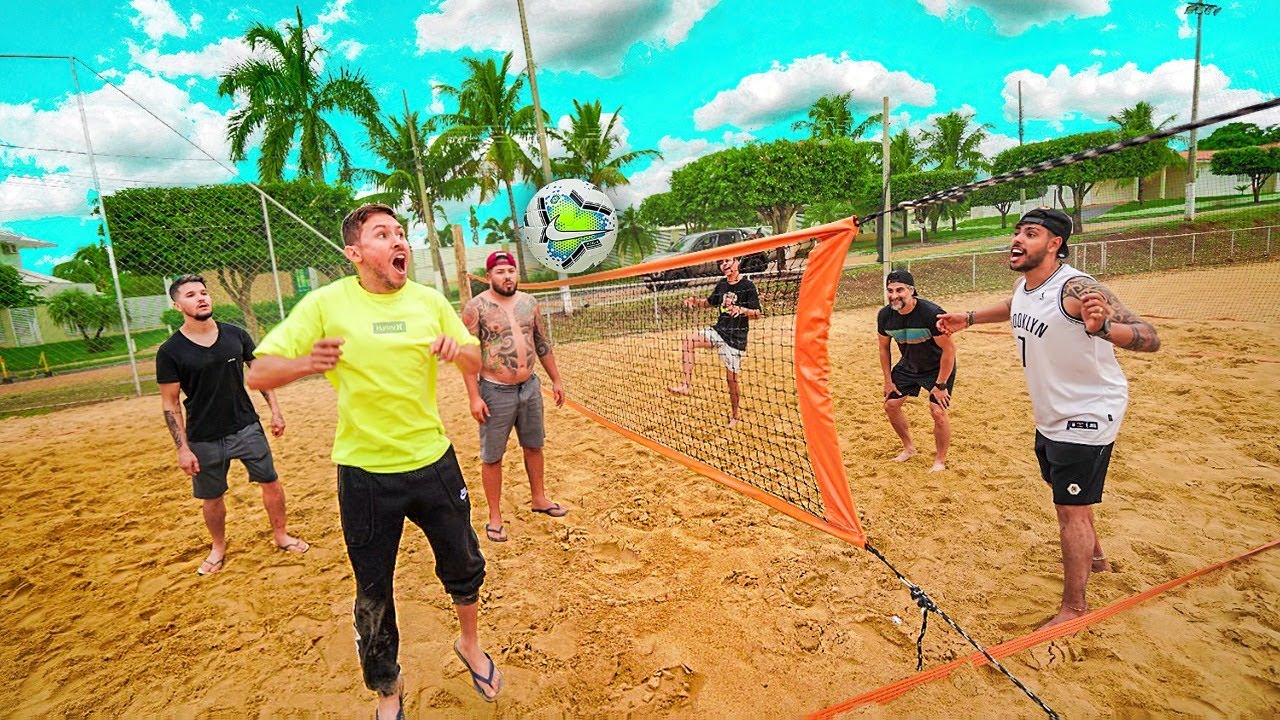 FUTEBOL DE AREIA COM MEUS AMIGOS !! * qual time ganhou ? * futebol ⚽️