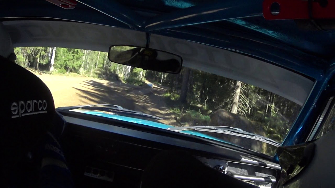 18.5.2019 Aholafarm aamukahvin lomassa kurvailua. =) J.Kanerva Volvo142S